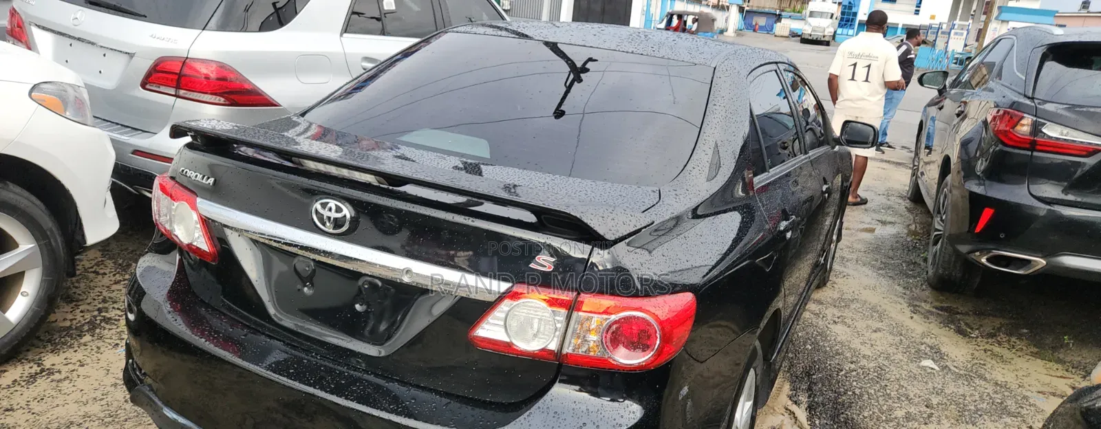 Toyota Corolla 2011 Black
