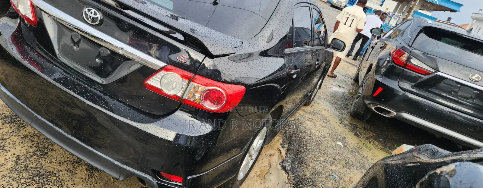 Toyota Corolla 2011 Black