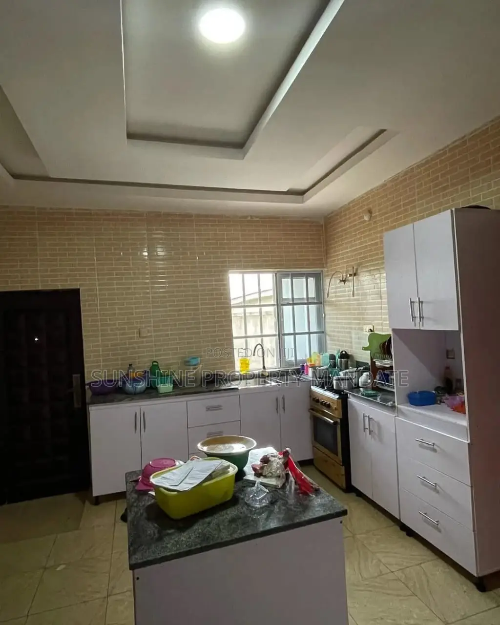 4bdrm Bungalow in Oda Road Akure for sale
