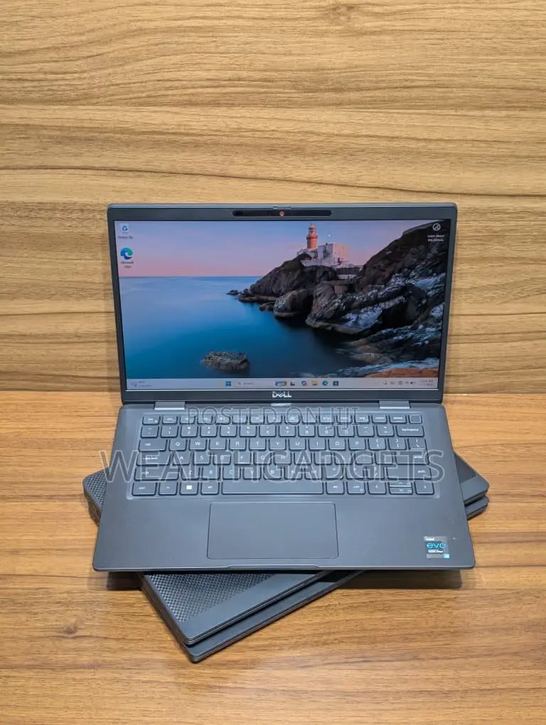 Laptop Dell Latitude 7320 16GB Intel Core i7 SSD 512GB