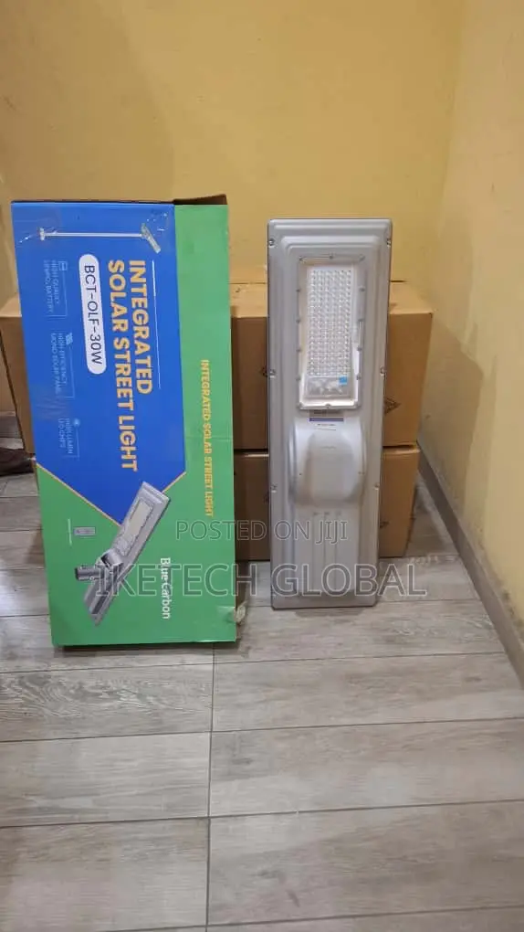 30w Blue Carbon All in One Solar Street Light