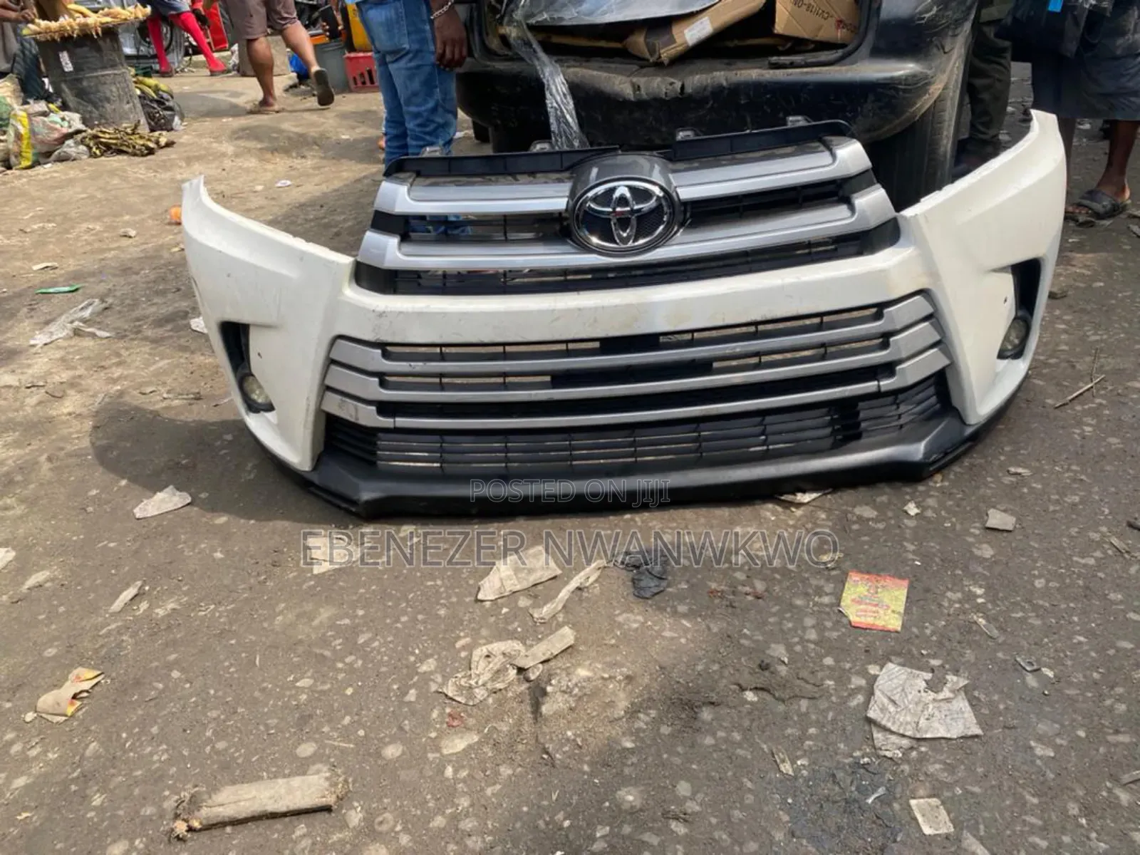 Complete Front Bumper Toyota Highlander 2018