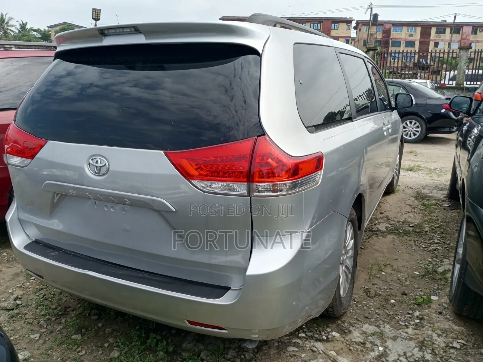 Toyota Sienna 2012 Gray