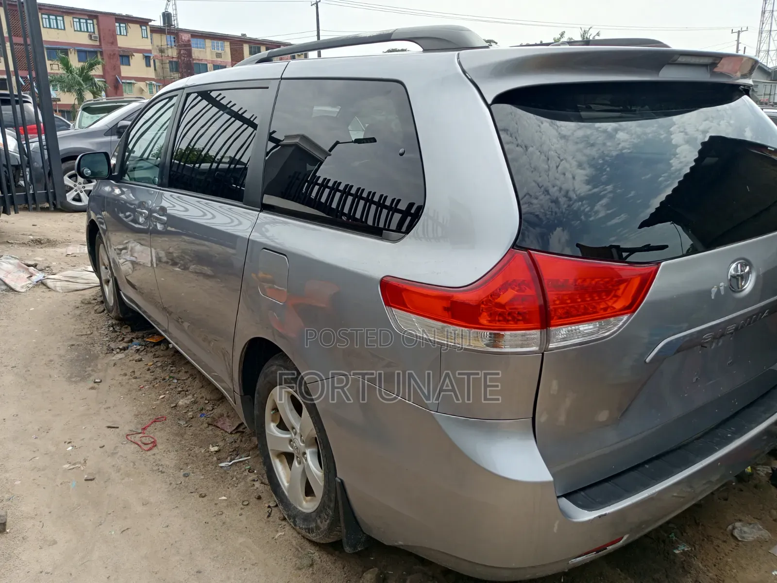 Toyota Sienna 2012 Gray