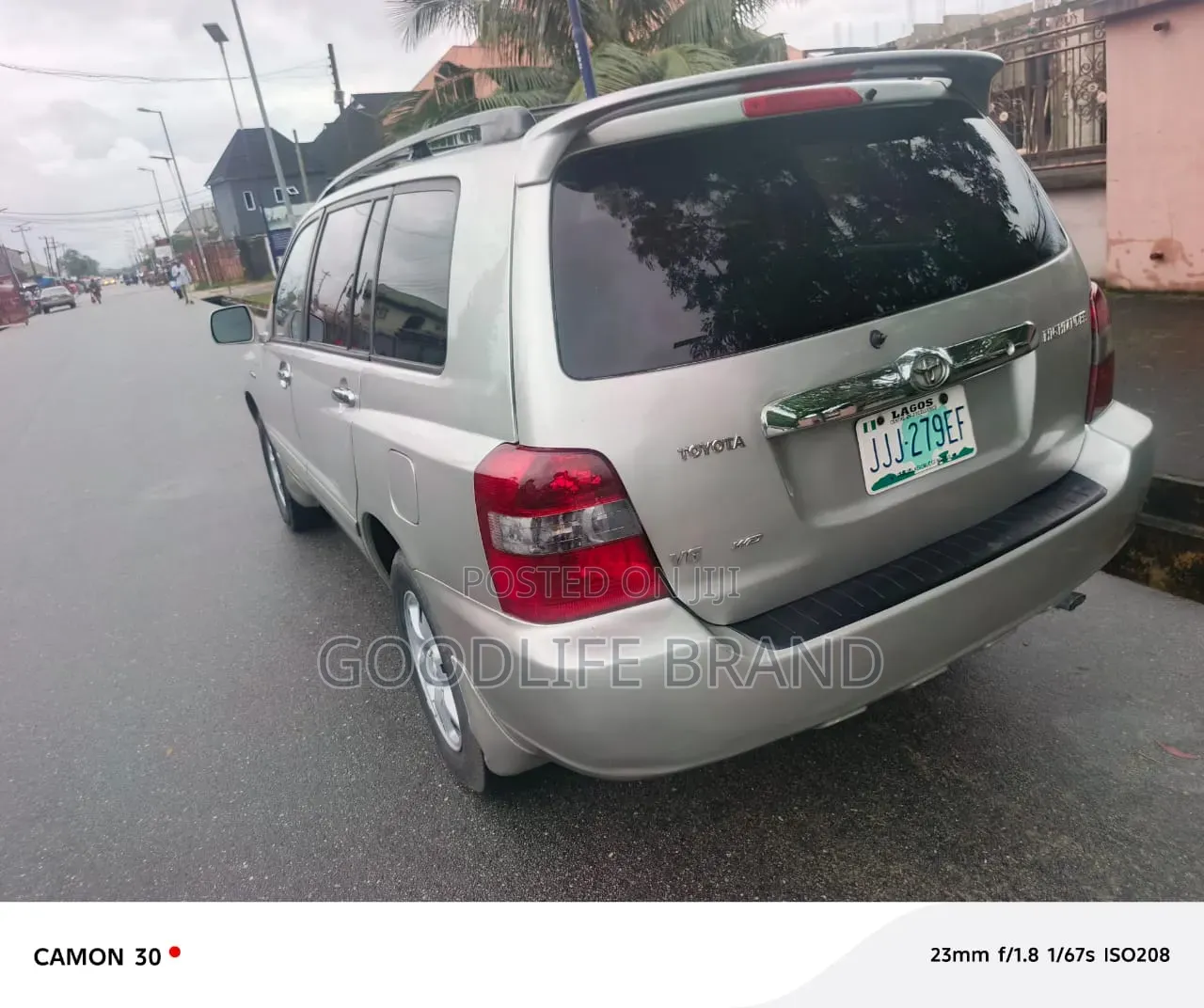 Toyota Highlander Base FWD 2004 Silver