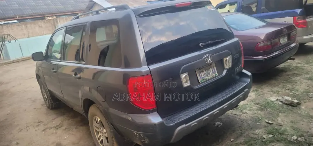 Honda Pilot 2003 Gray