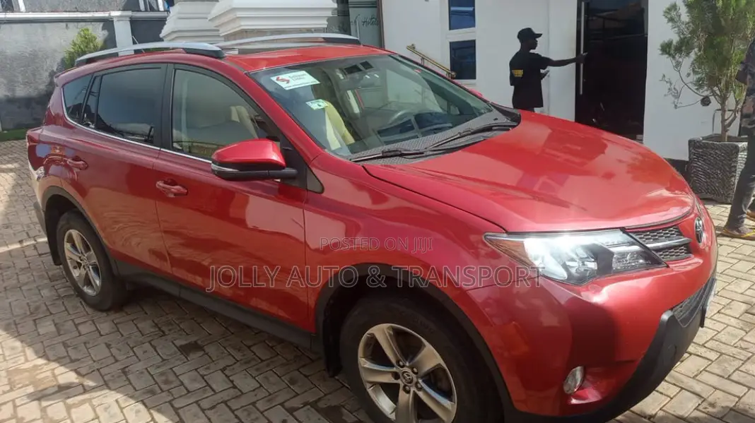 Toyota RAV4 XLE AWD (2.5L 4cyl 6A) 2016 Red