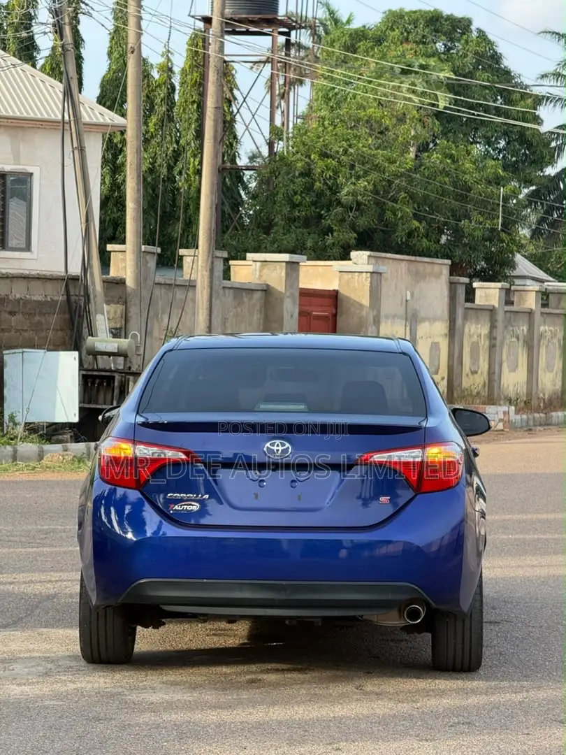 Toyota Corolla S 4dr Sedan (1.8L 4cyl CVT) 2015 Blue