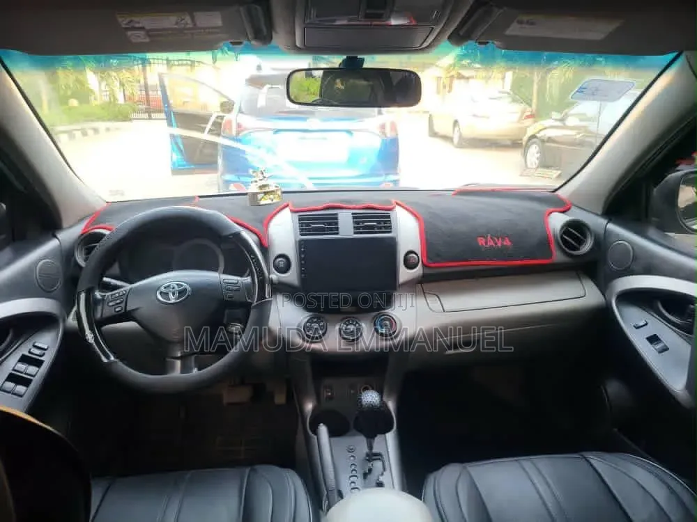 Toyota RAV4 2008 Silver