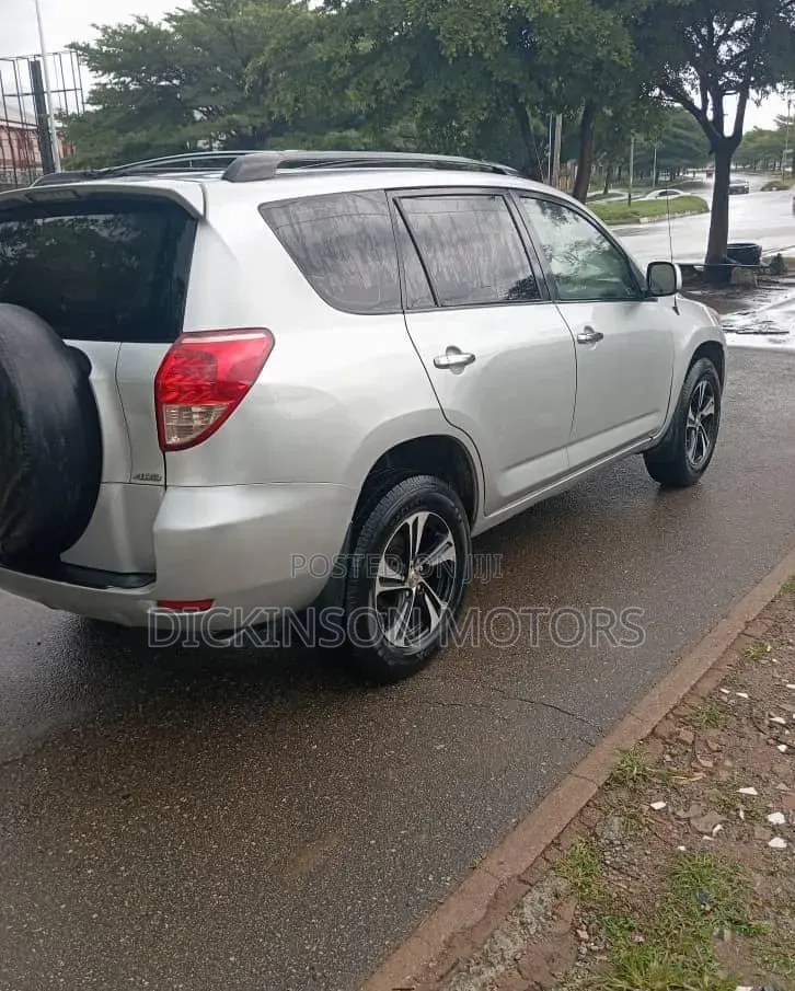 Toyota RAV4 2008 Silver
