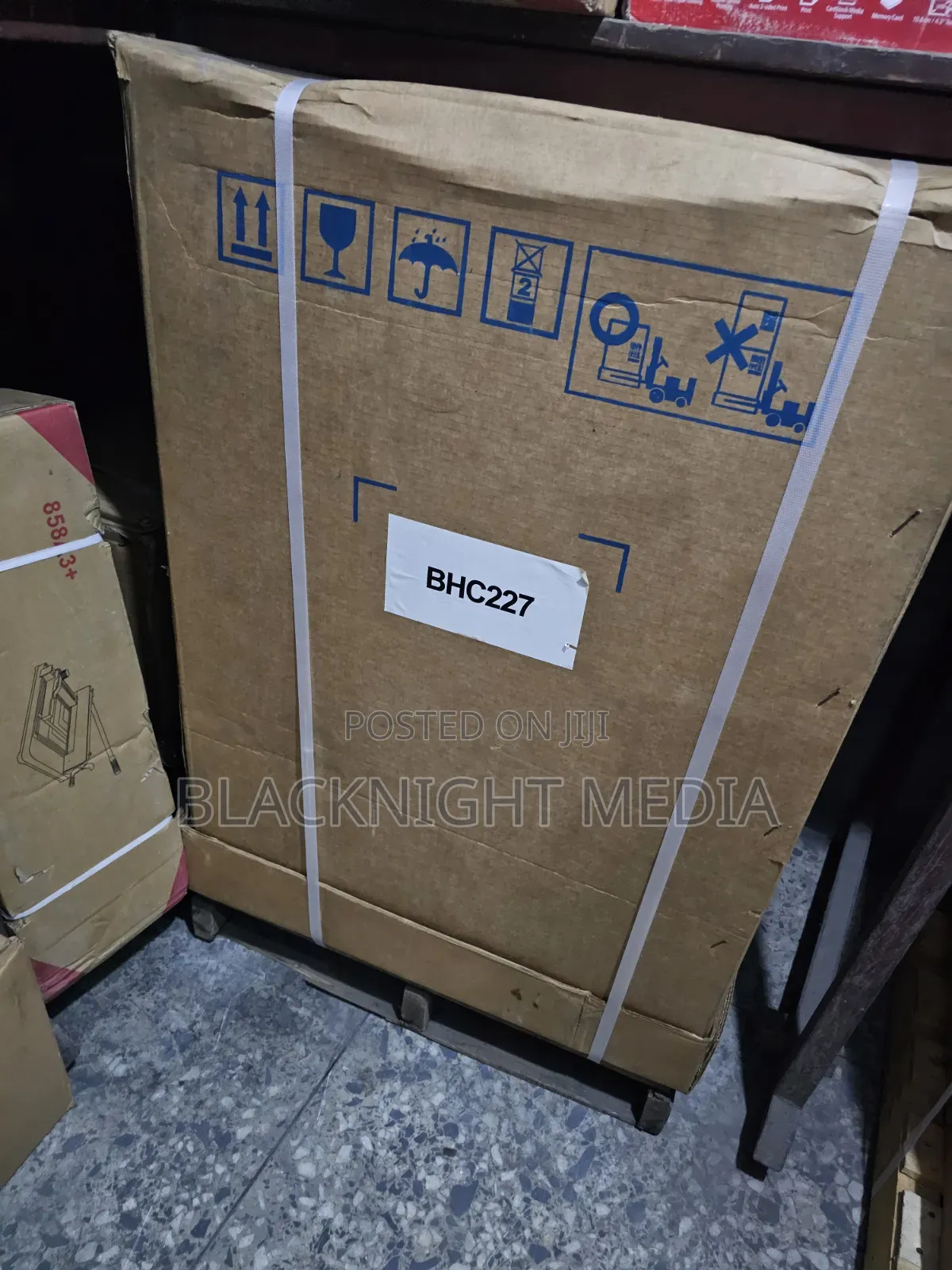 Bizhub C227