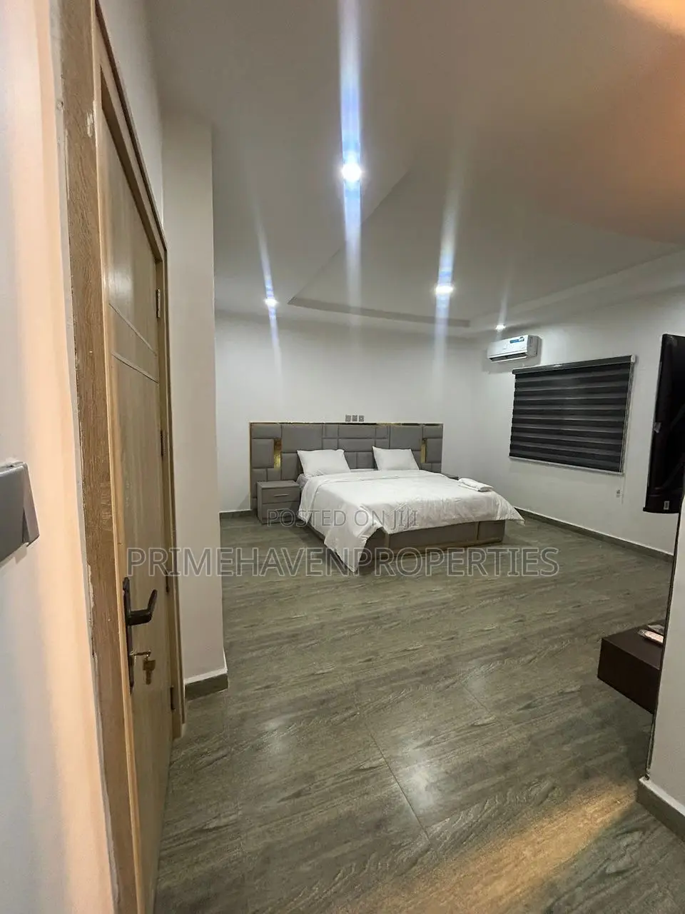 Furnished 3bdrm Apartment in Treasure Estate, Karmo for rent