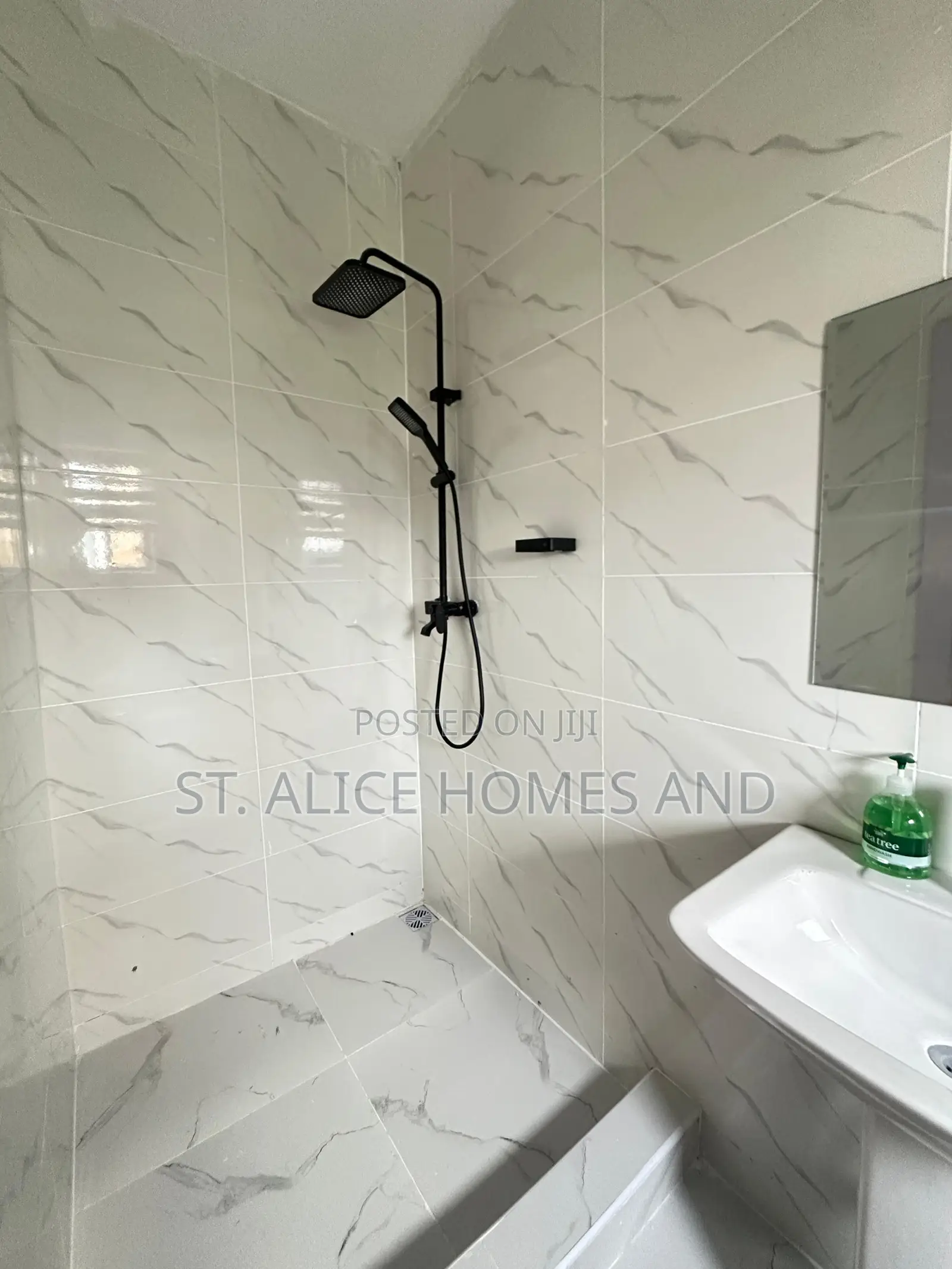 M T 2 Bedroom Orange Apartment With Washing Machine In Ajah Lekki