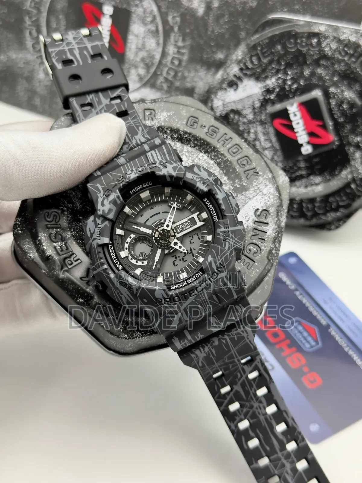 Casio G-Shock Ga-110 Water-Resistant Unisex Rubber Wristwatch
