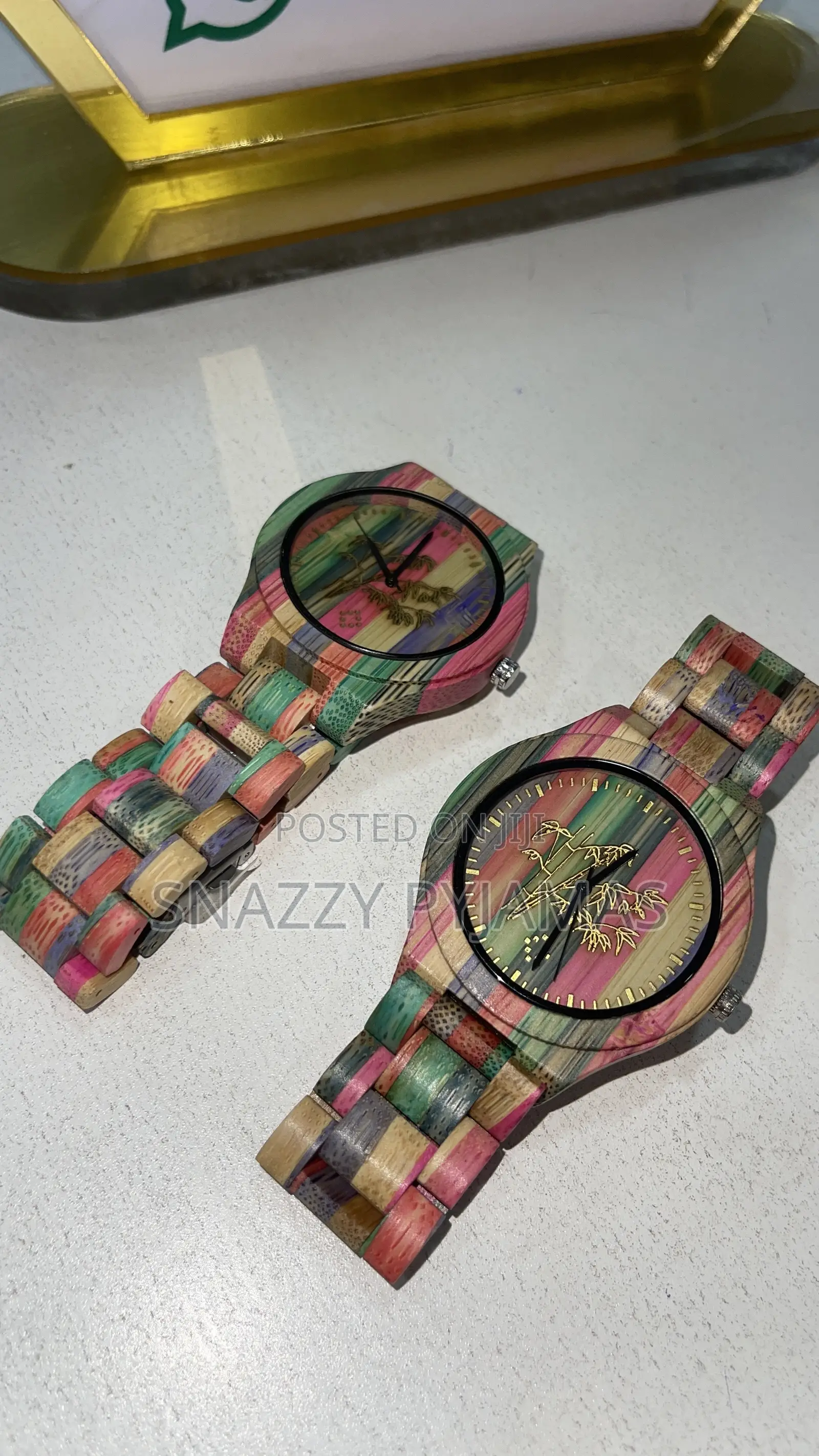 Unisex Colorful Bamboo Wooden Quartz Watch
