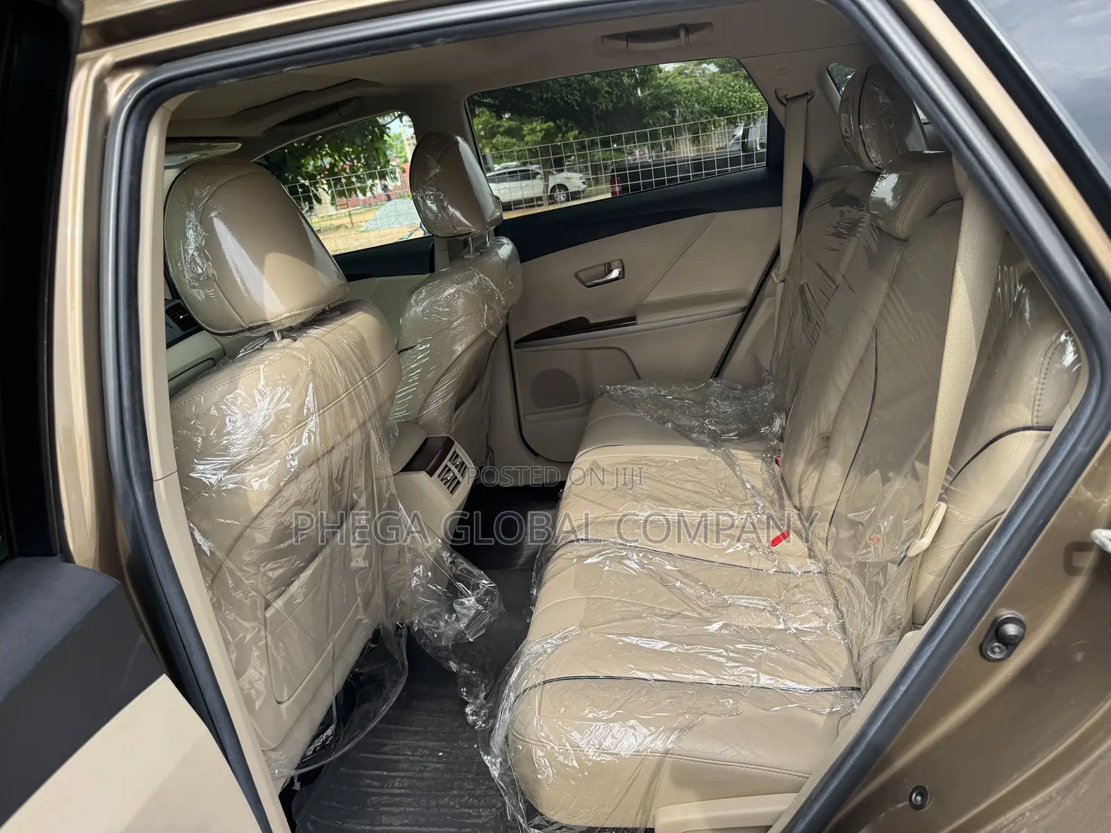 Toyota Venza AWD 2012 Brown