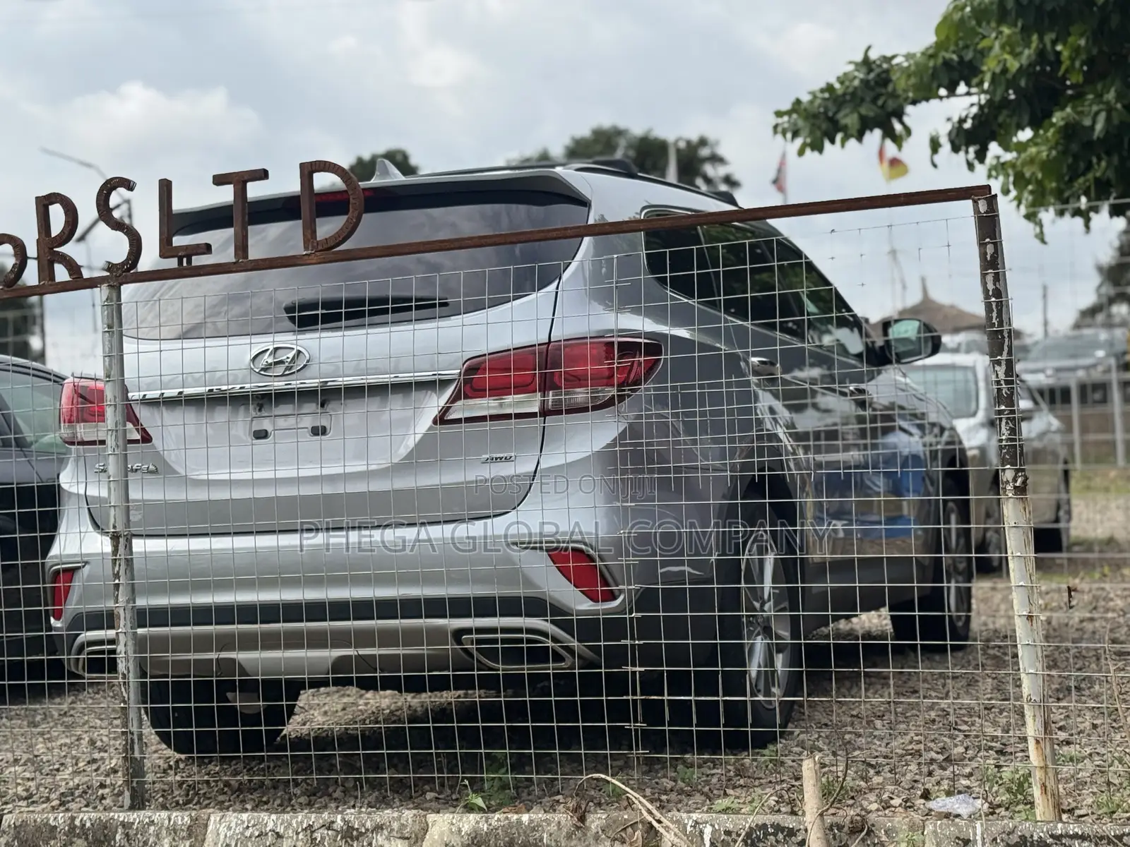 Hyundai Santa Fe Limited AWD 2017 Silver