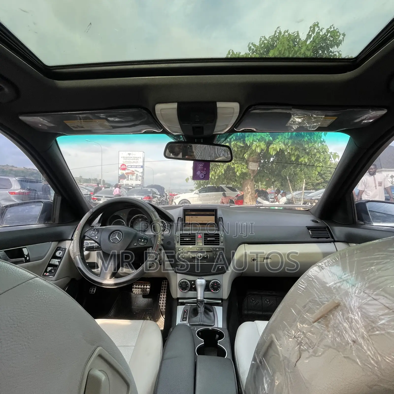 Mercedes-Benz C300 Luxury Sedan RWD (3.0L 6cyl 7A) 2010 Red