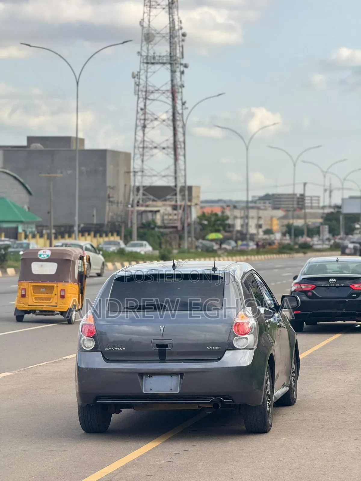 Pontiac Vibe 2008 Gray