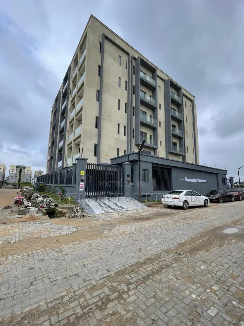 2bdrm Apartment in Lekki Phase 1 for sale