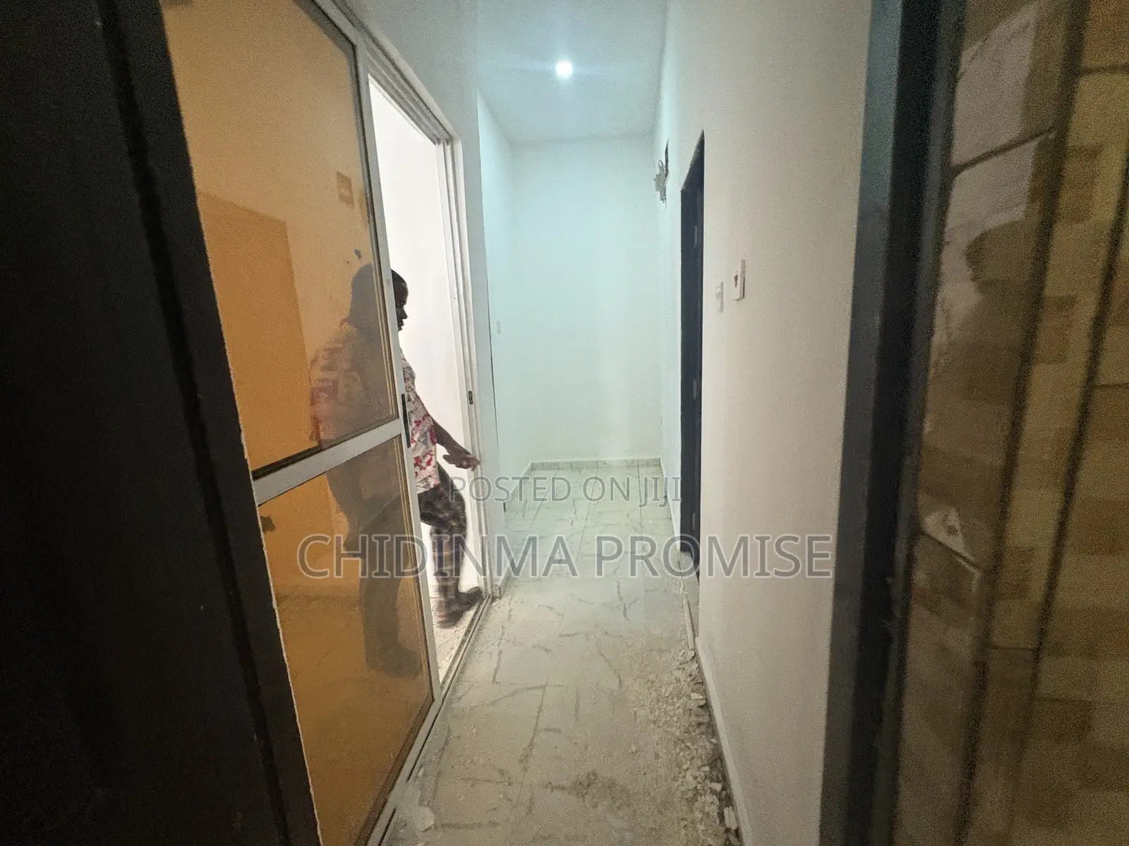 1bdrm Block of Flats in Apo, Zone B for rent