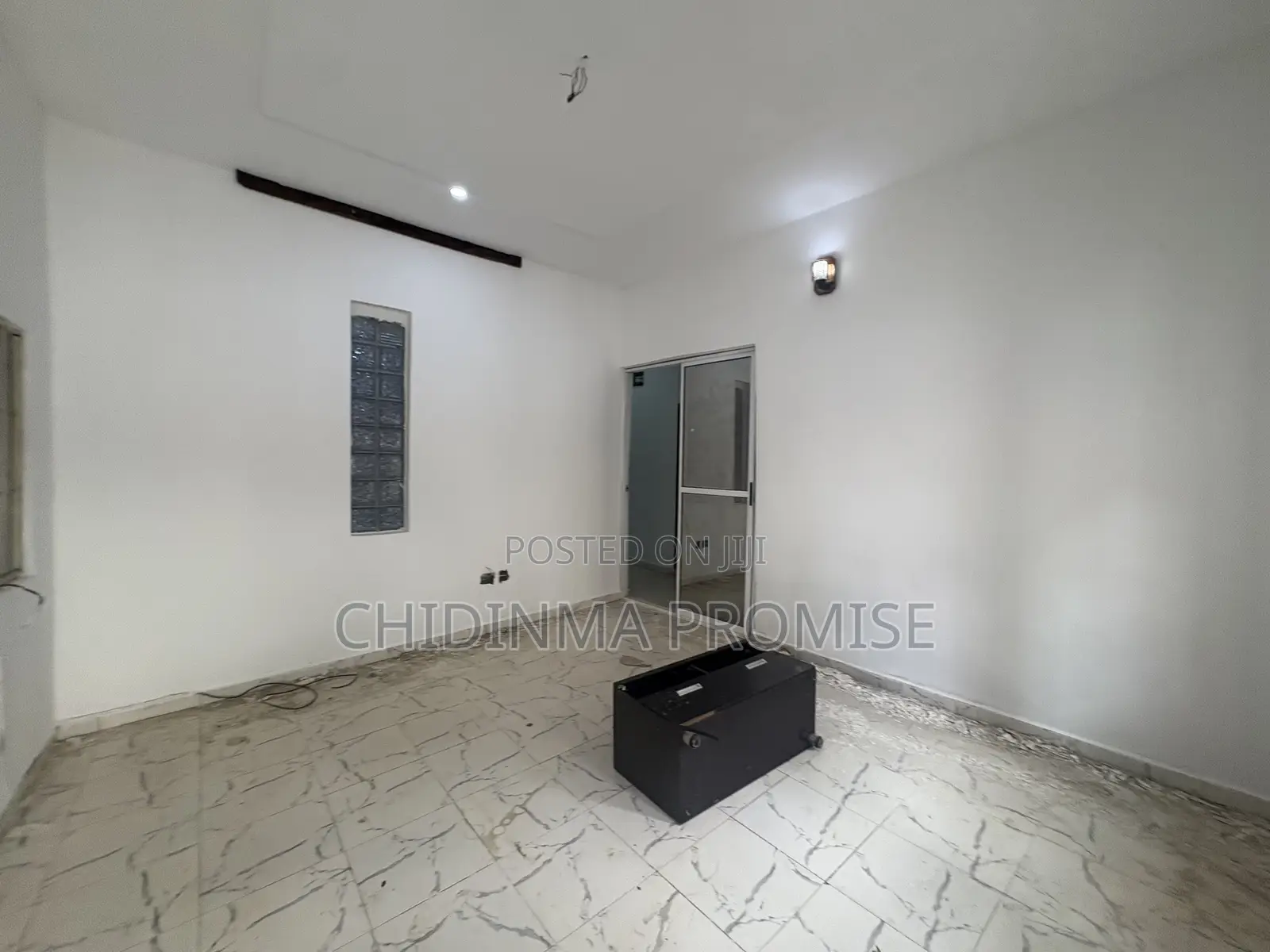 1bdrm Block of Flats in Apo, Zone B for rent