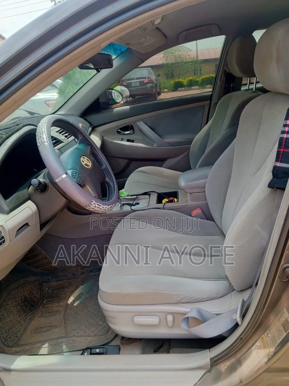 Toyota Camry LE 4dr Sedan (2.4L 4cyl 5A) 2009 Gray