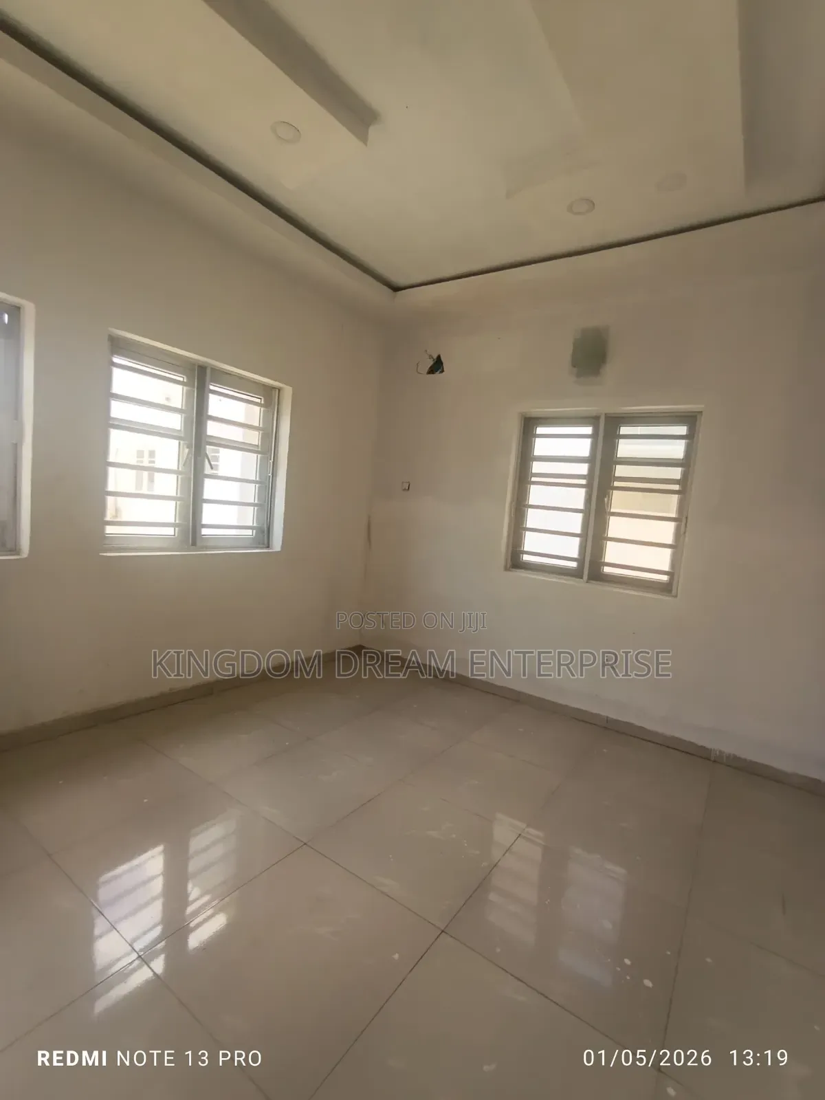 16bdrm Duplex in Ikeja Lagos, Obafemi Awolowo Way for rent