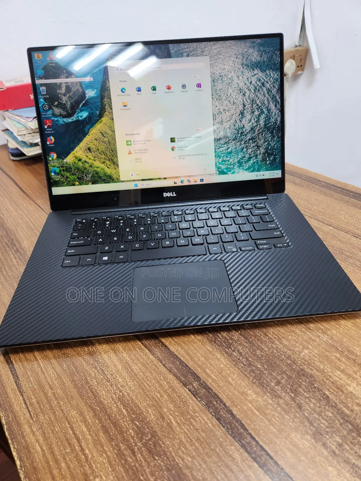 Laptop Dell Precision 5520 20GB Intel Core i7 SSD 512GB