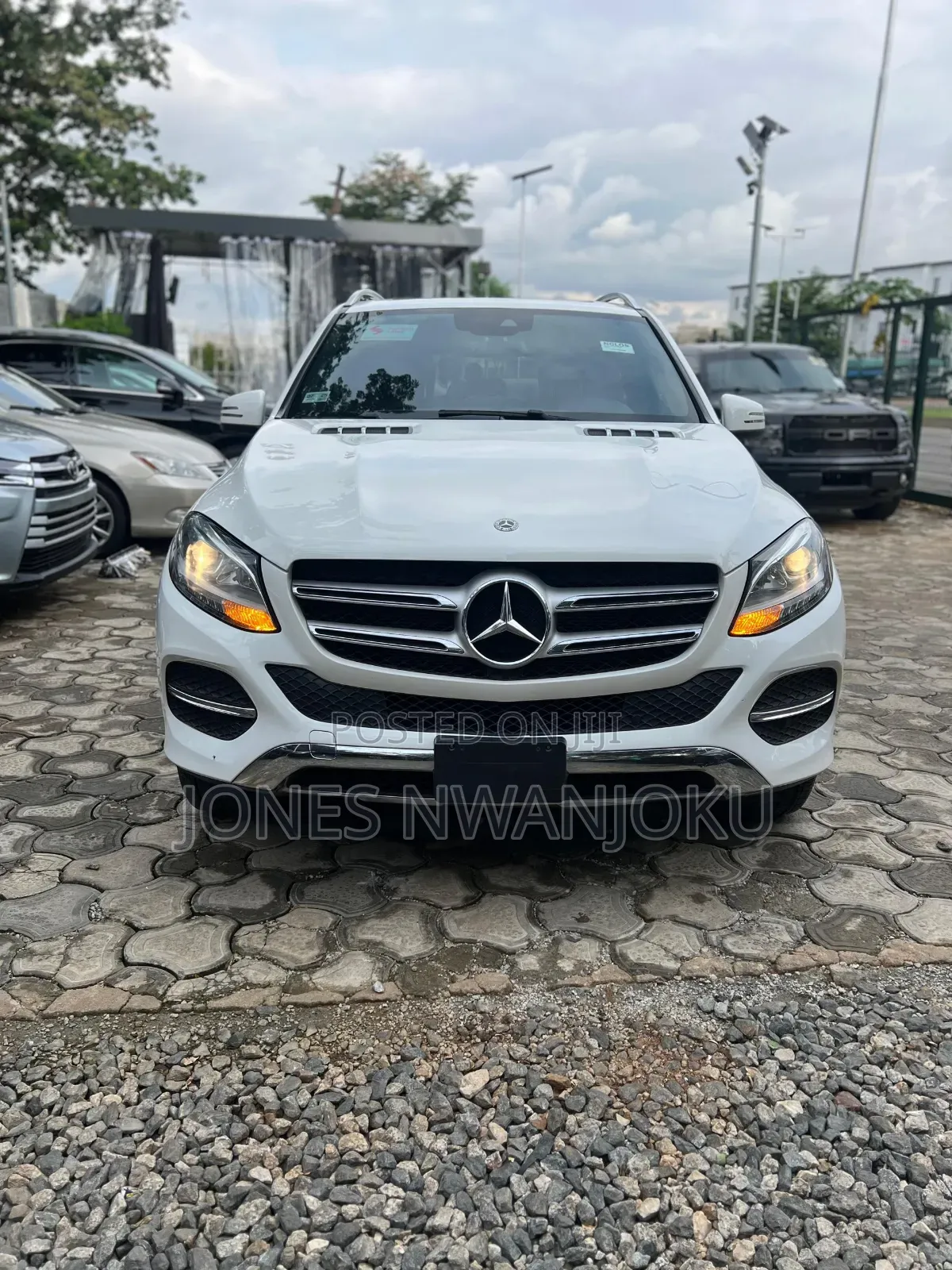 Mercedes-Benz GLE-Class 2019 White