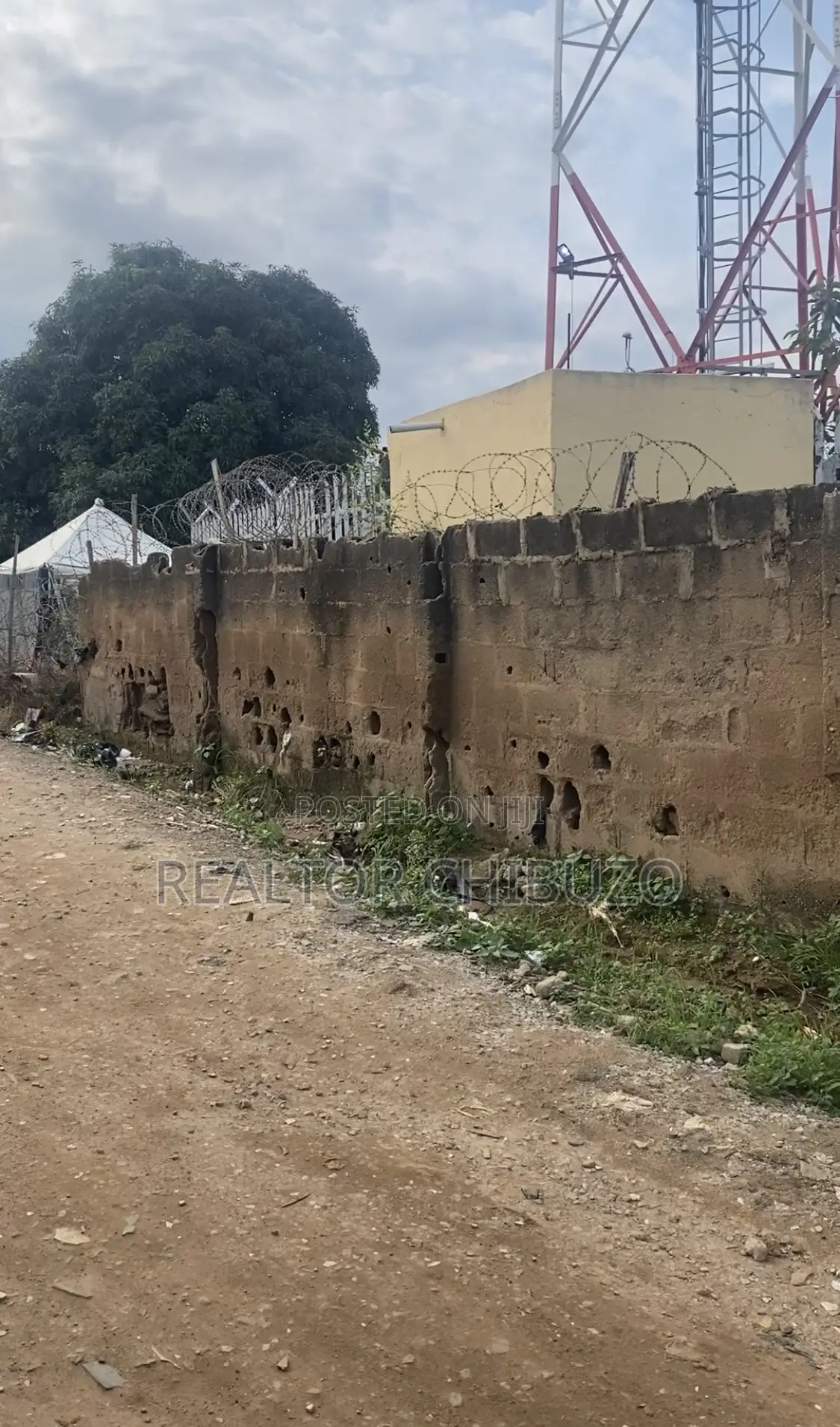 250sqm DPC for Sale in an Estate in Karu -