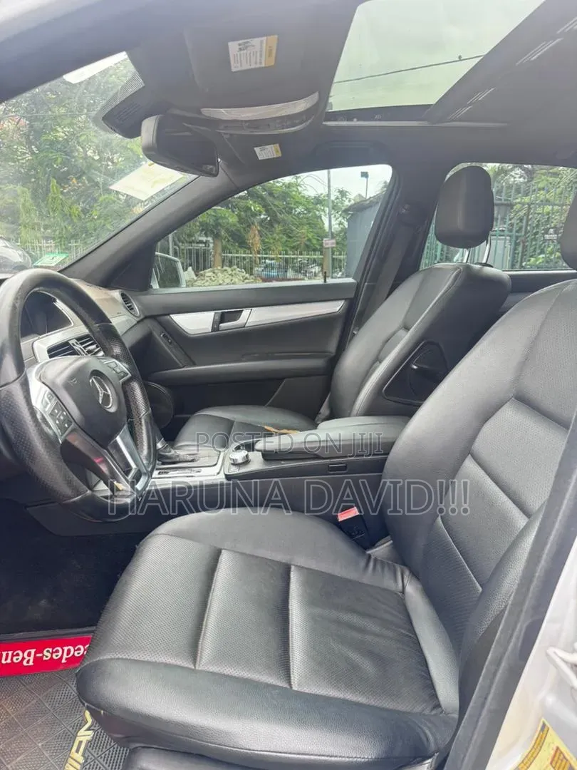 Mercedes-Benz C300 2013 Silver