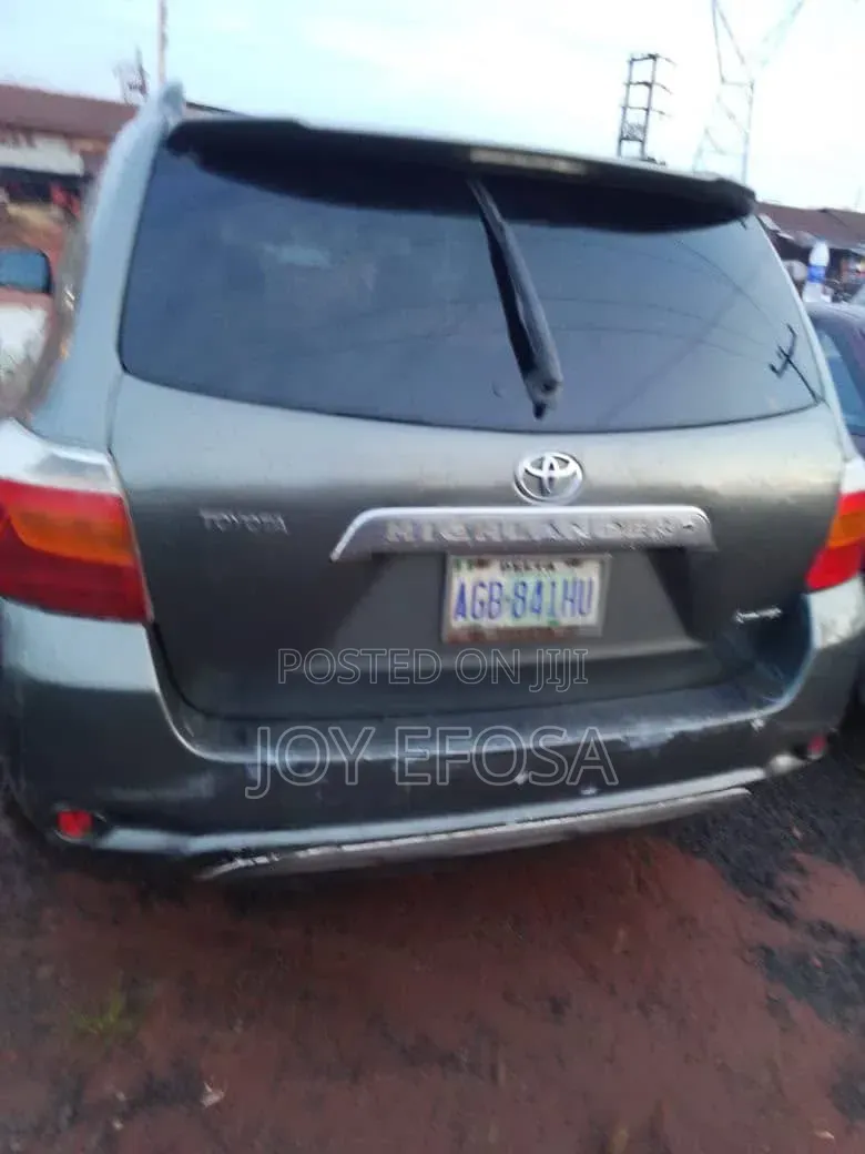 Toyota Highlander 2009 Gray