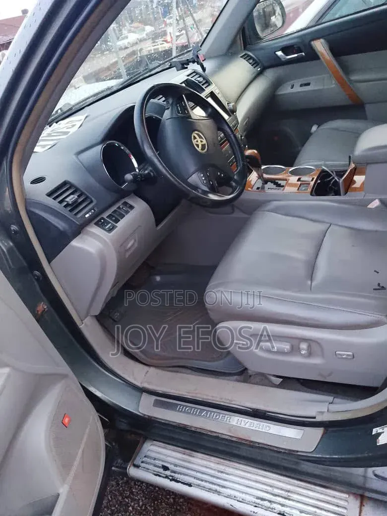 Toyota Highlander 2009 Gray