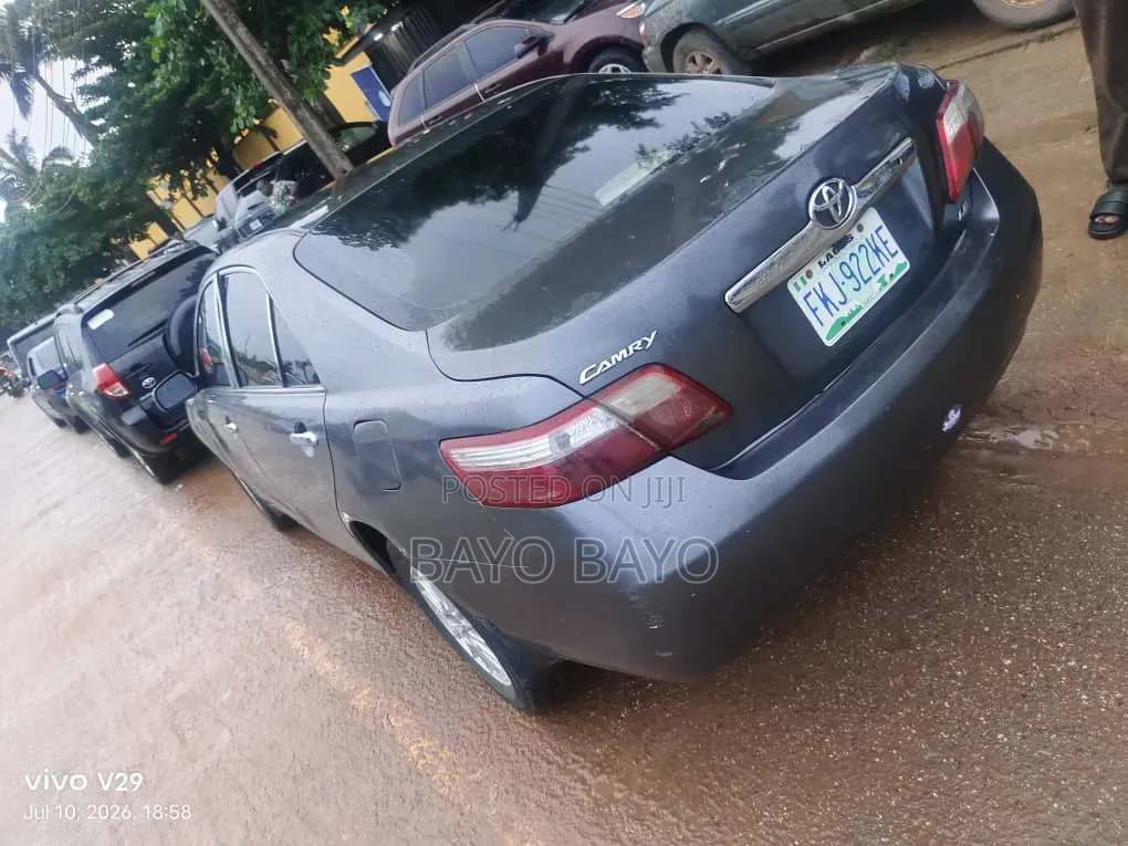 Toyota Camry 2008 Gray