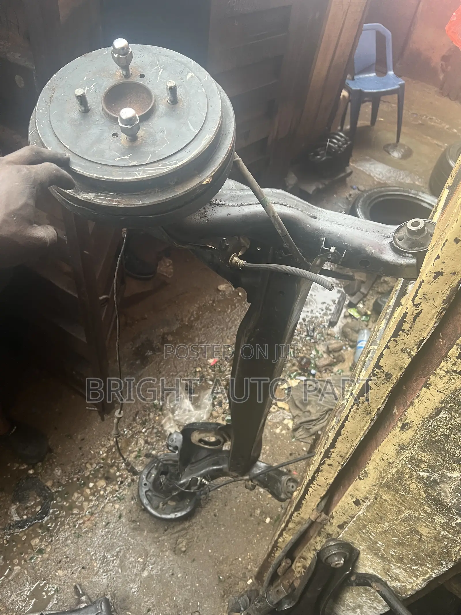 Back Beam Nissan Kicks 2022 Model