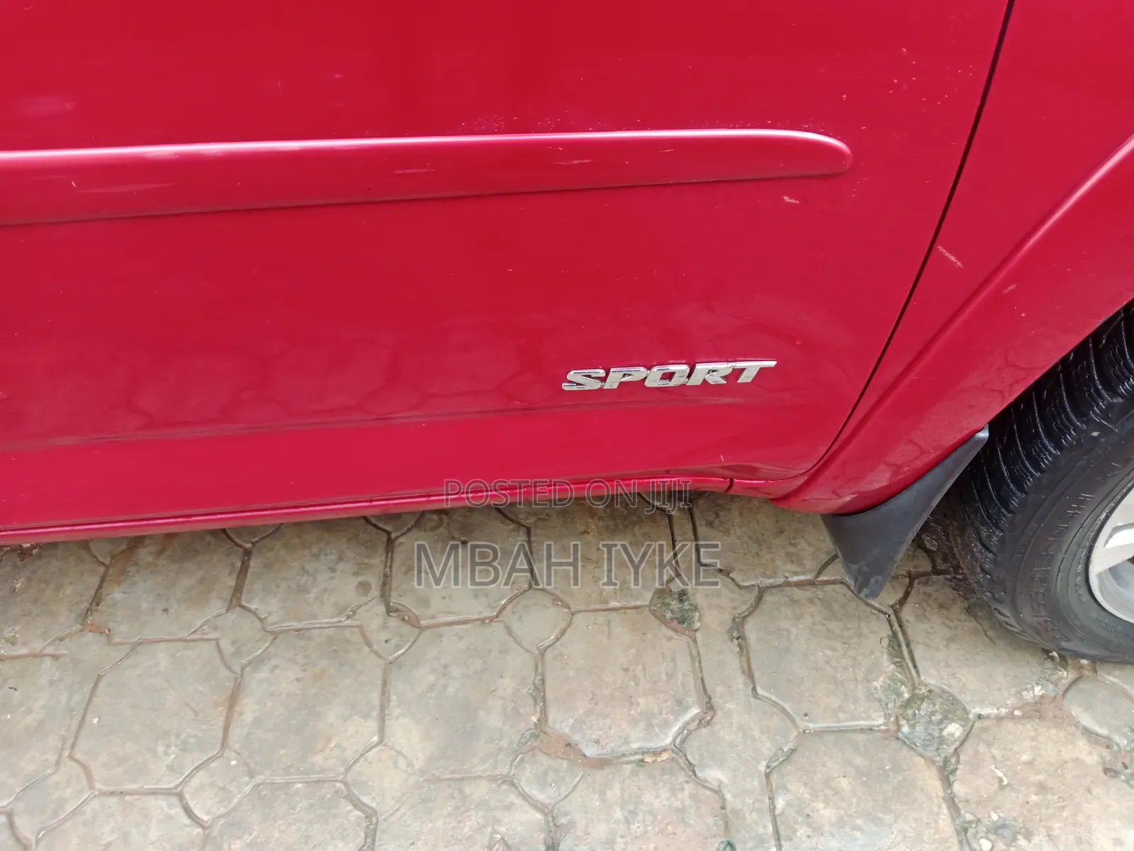 Toyota RAV4 2010 Red