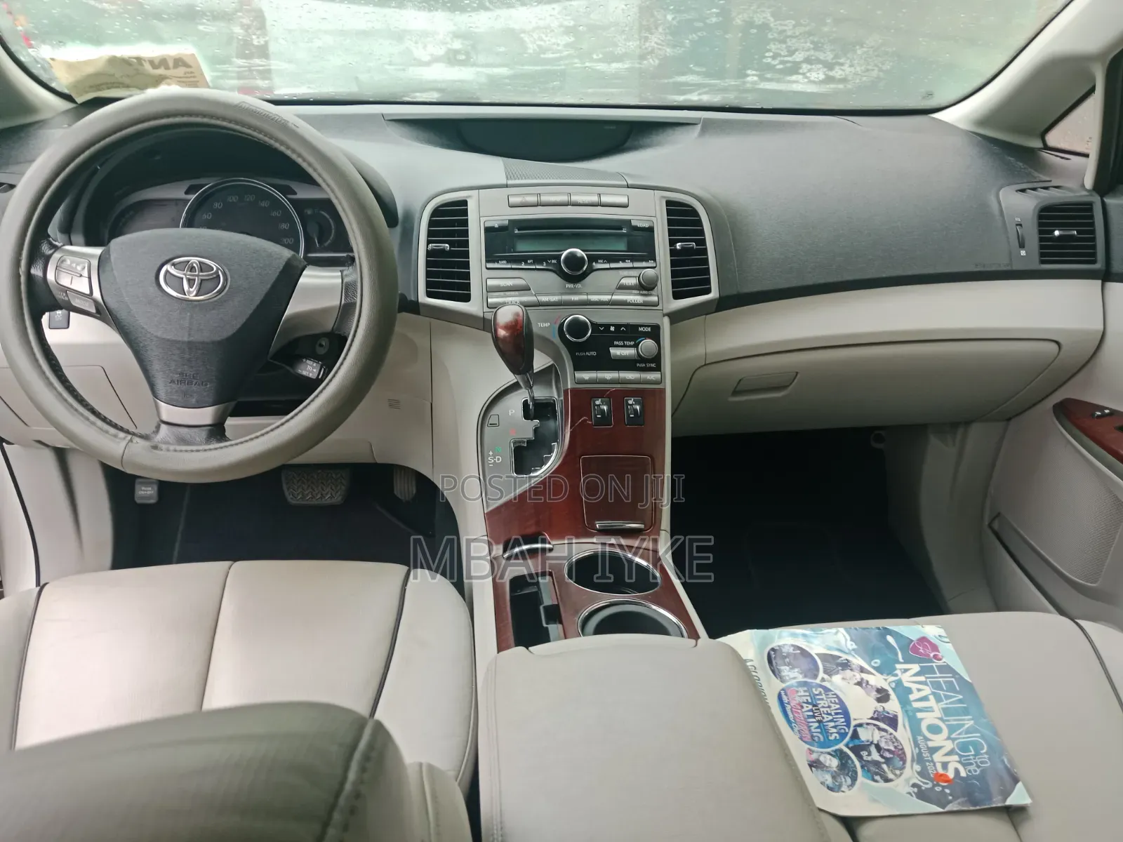 Toyota Venza 2010 White