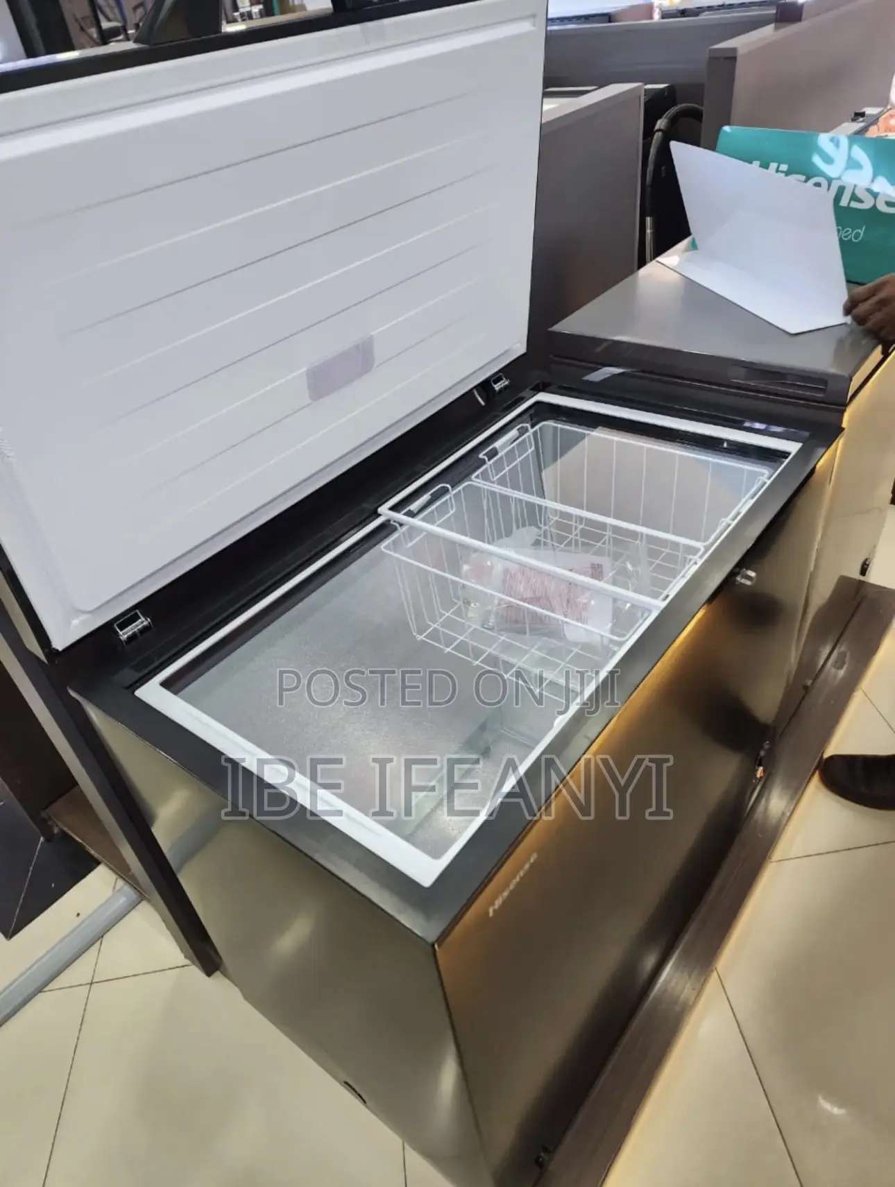 Hisense Chest Freezer 250l (Fc340sh)