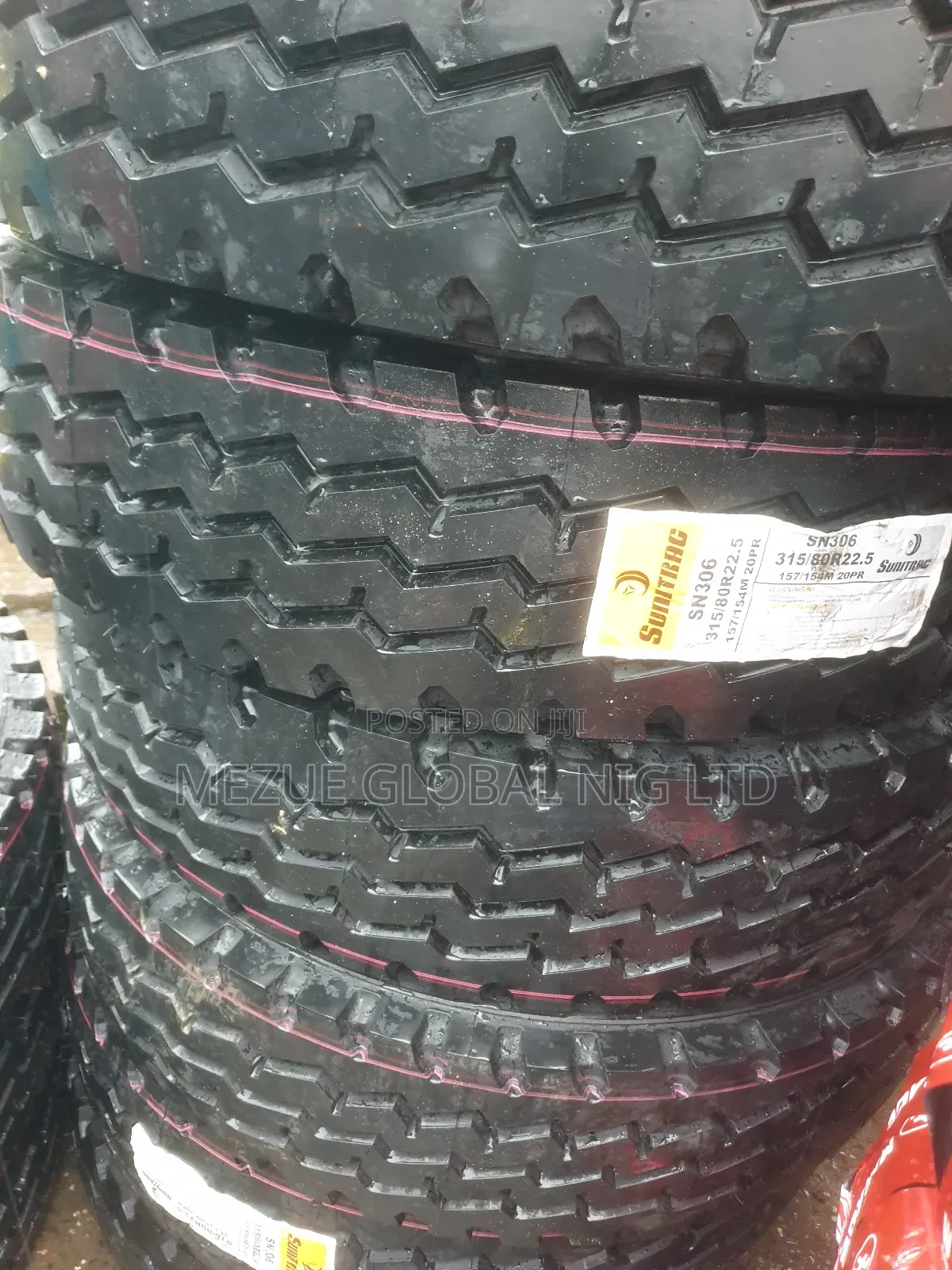 Arivo Rock Track Tyre 265/65/18 for Toyota Tacoma Hillux Etc.