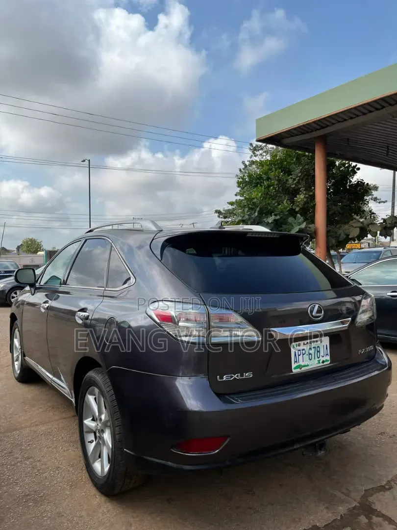 Lexus RX 350 FWD 2012 Gray