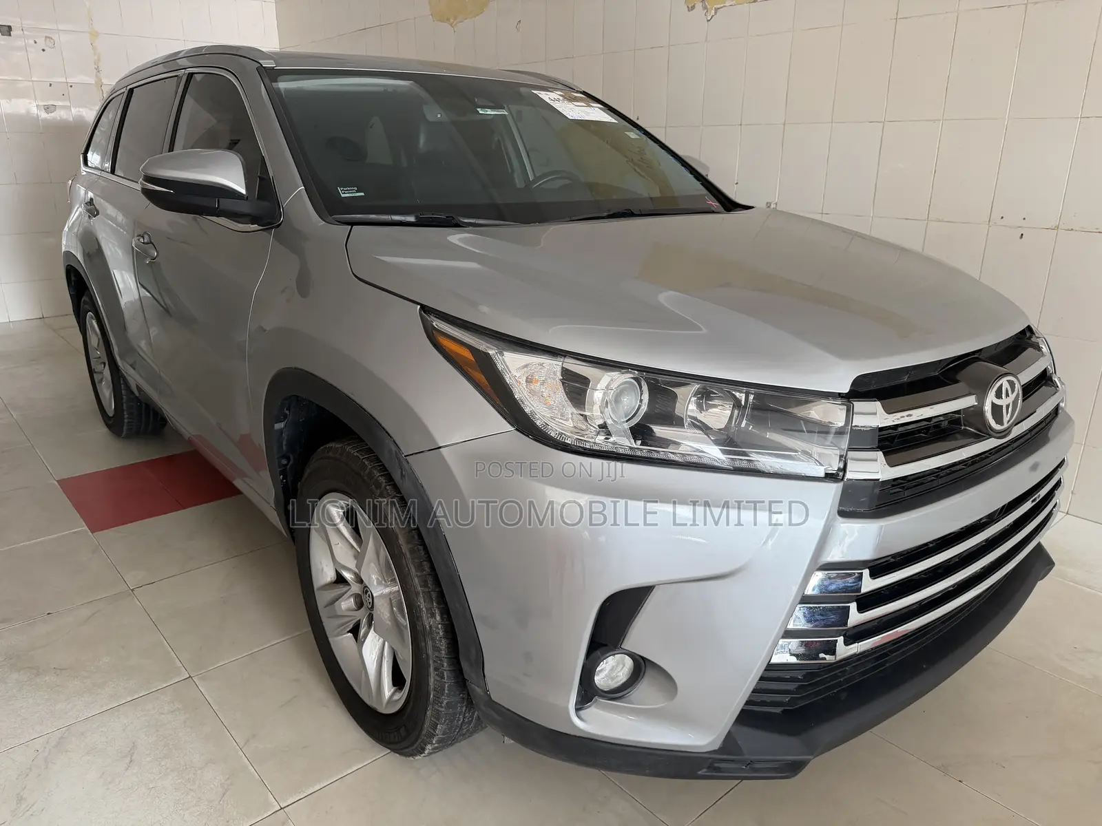 Toyota Highlander Limited 2019 Silver