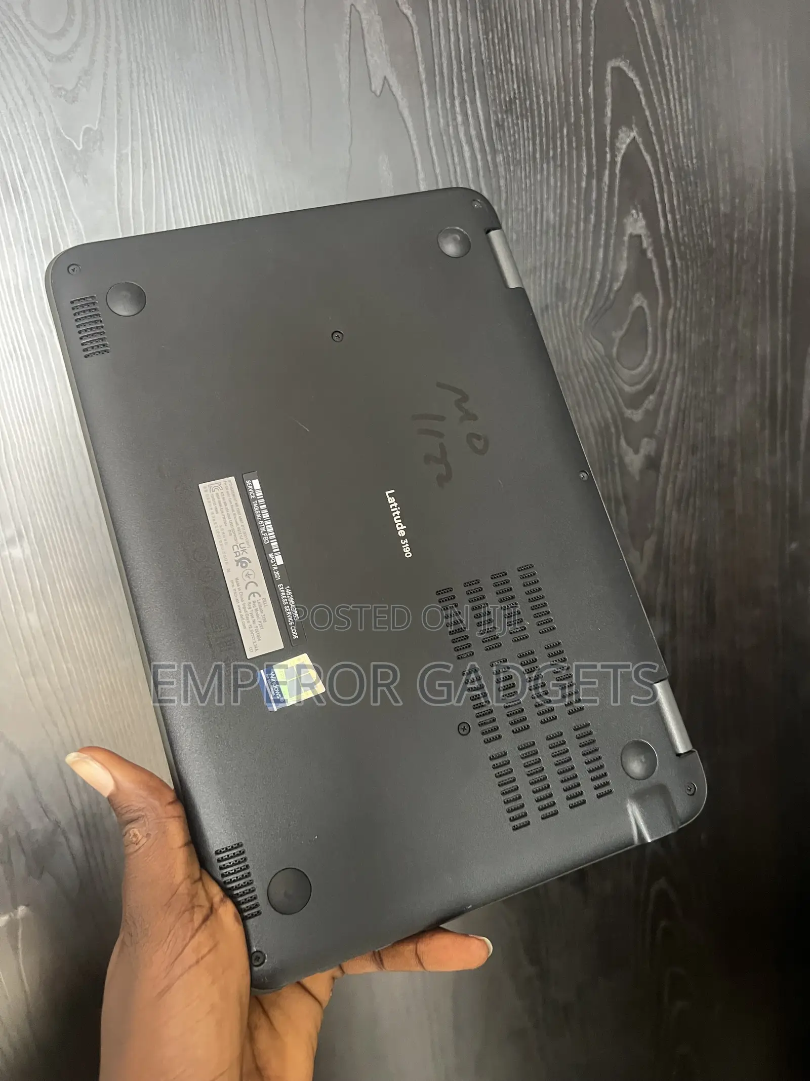 Laptop Dell Latitude 3190 4GB Intel Celeron SSD 60GB