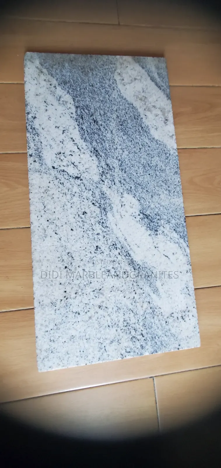 Champagne White Granite Tiles 30x60