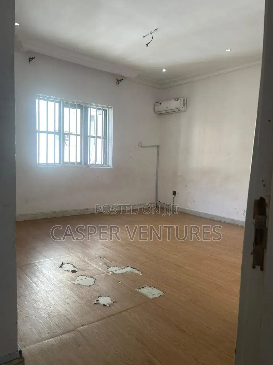 1bdrm Apartment in Chevron for rent