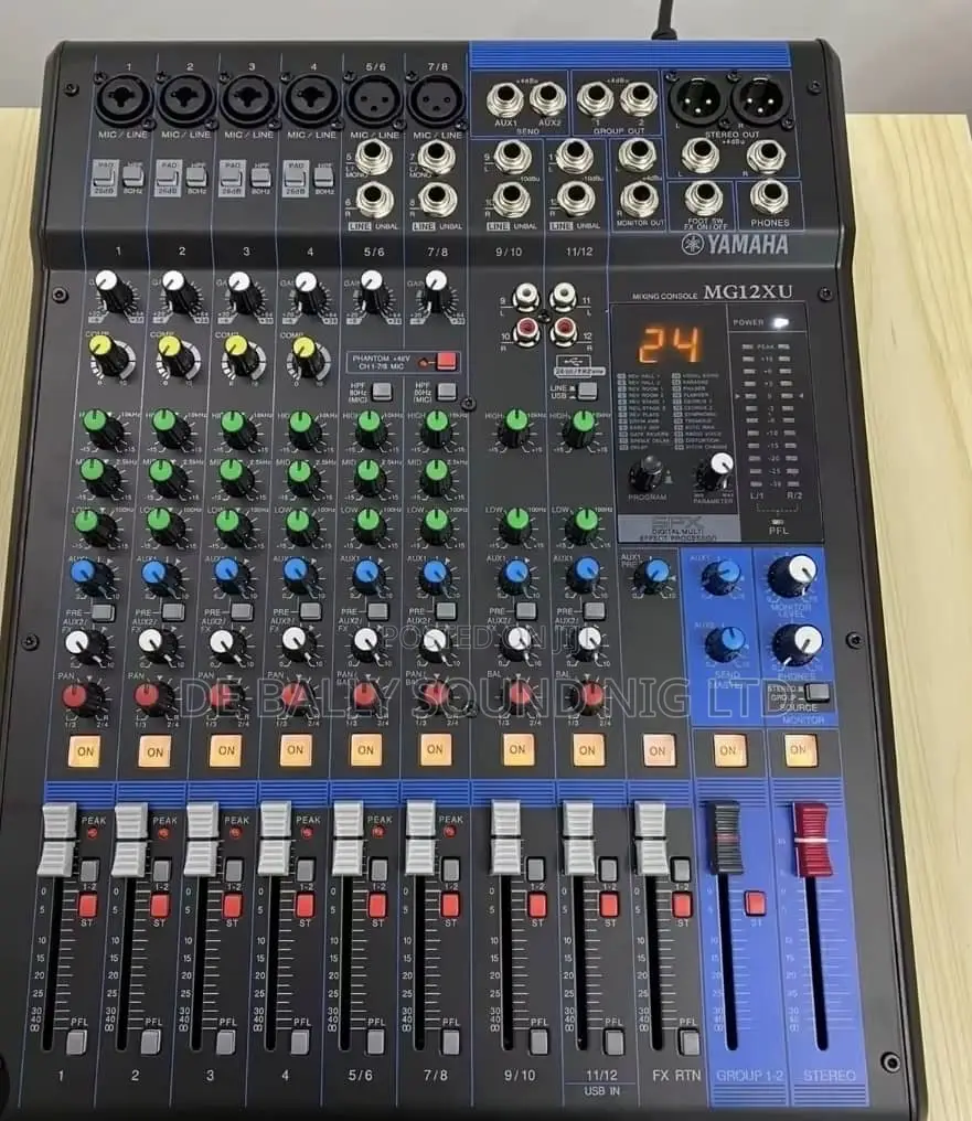 Yamaha Mg12xu 12-channel Analog Mixing Console With Usb Effects