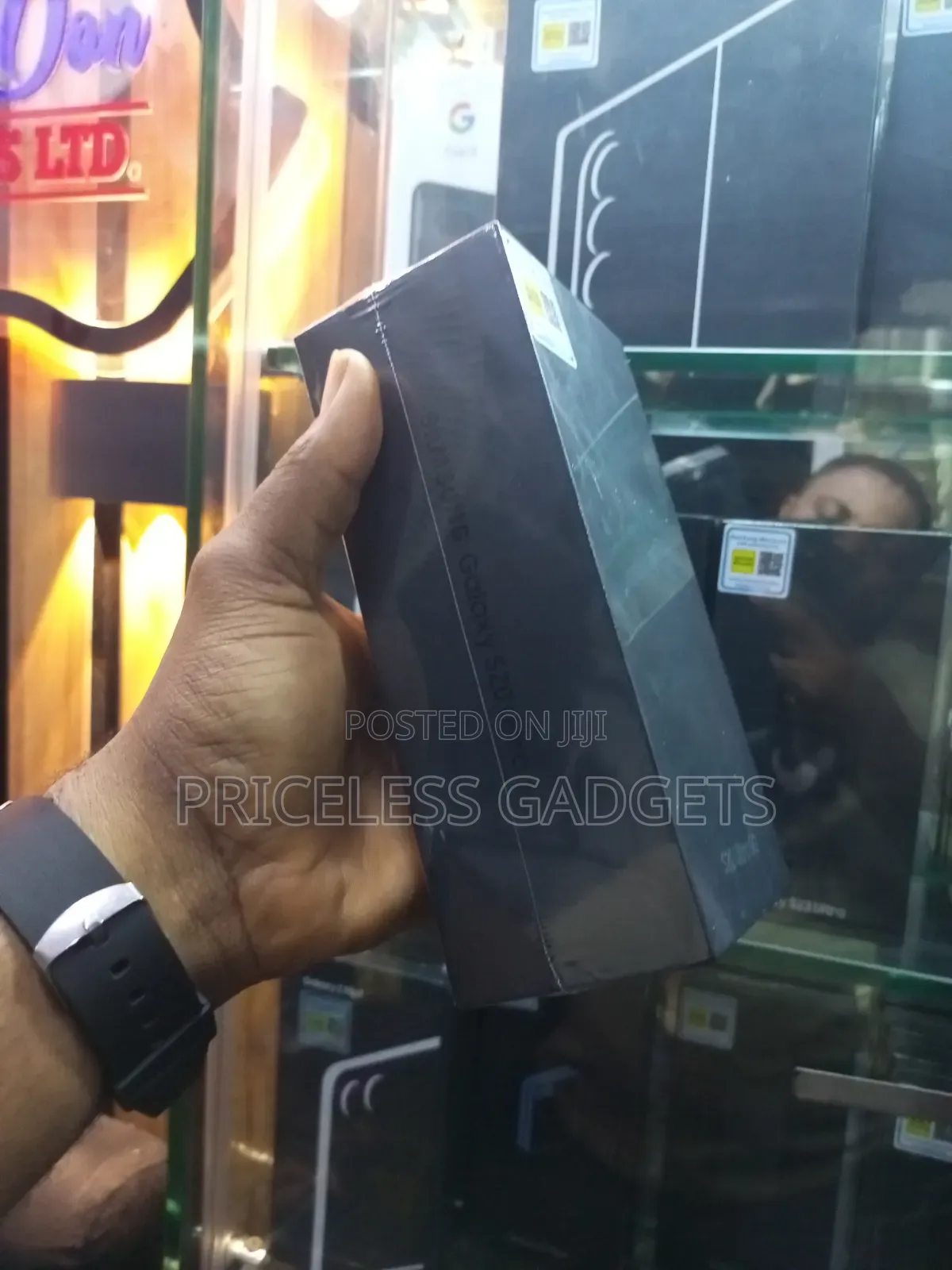 New Samsung Galaxy S20 Ultra 5G 128 GB Black