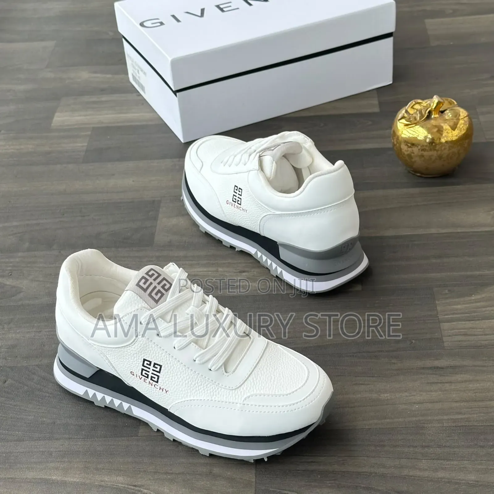 Givenchy Premium Luxury Men Sneakers – Comfortable, Durable Stylish