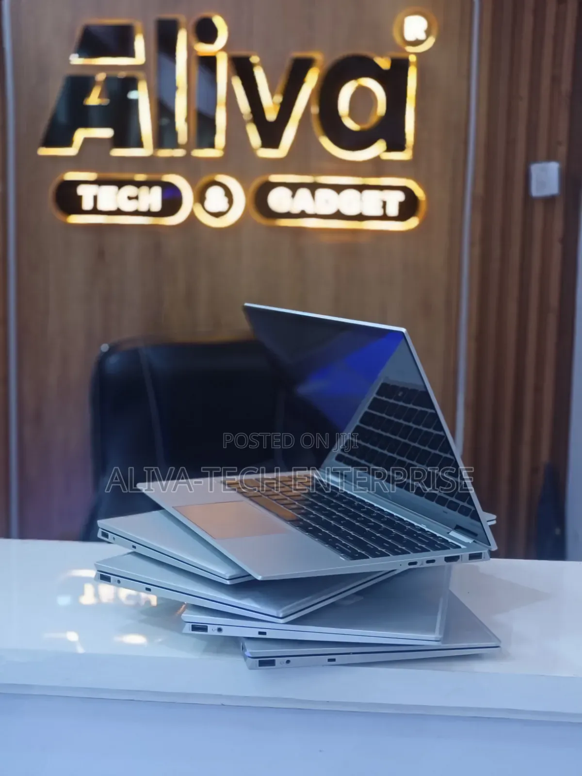Laptop HP EliteBook 1040 G8 32GB Intel Core i7 SSD 512GB