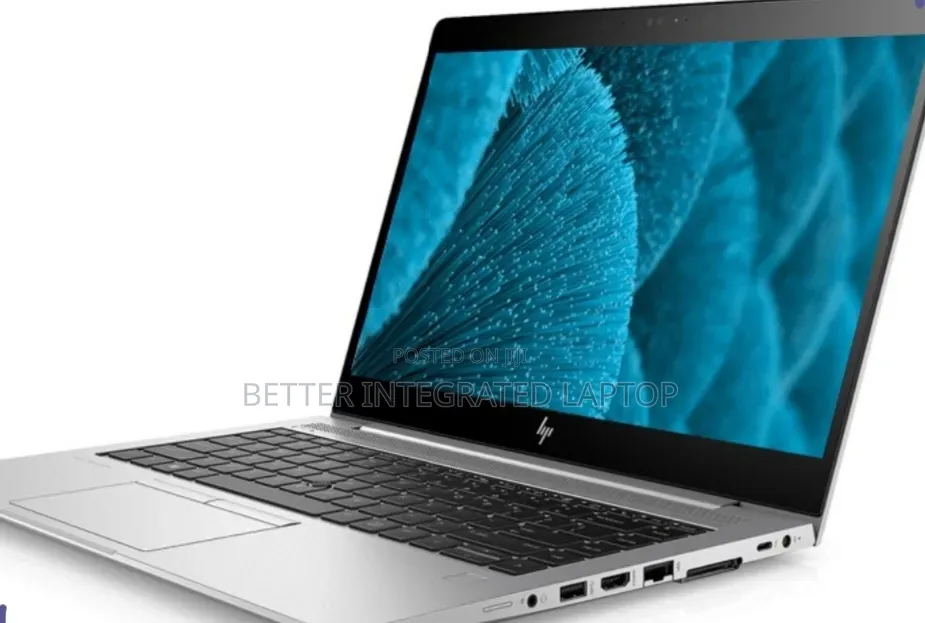 New Laptop HP EliteBook 820 G3 4GB Intel SSD 256GB